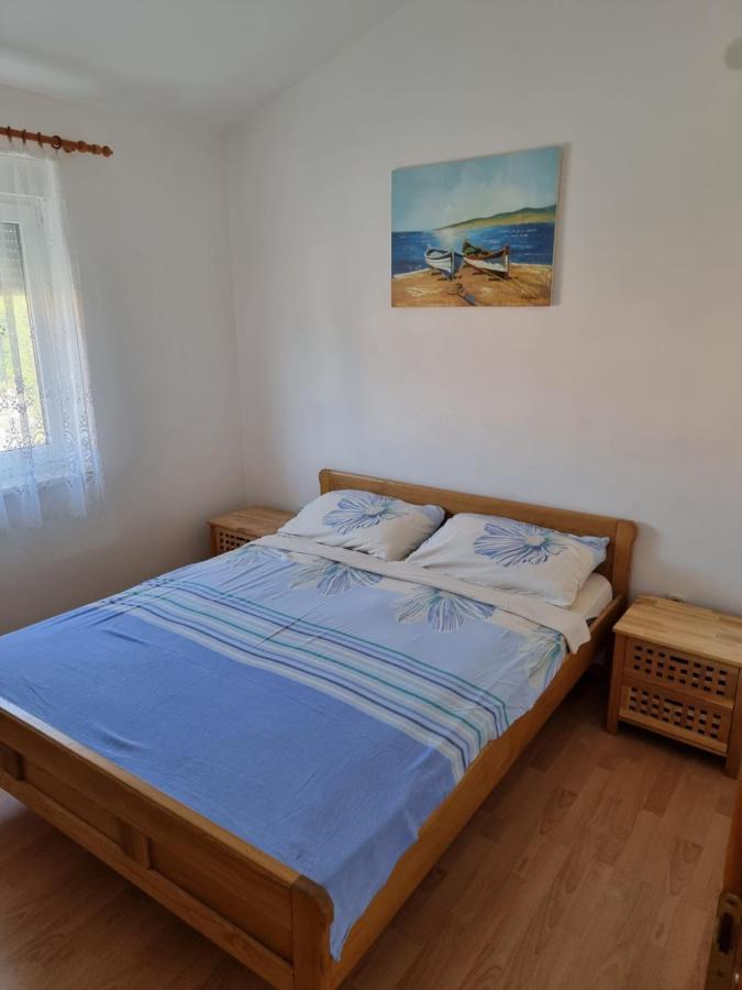 Apartment Bagic Vir Exterior photo