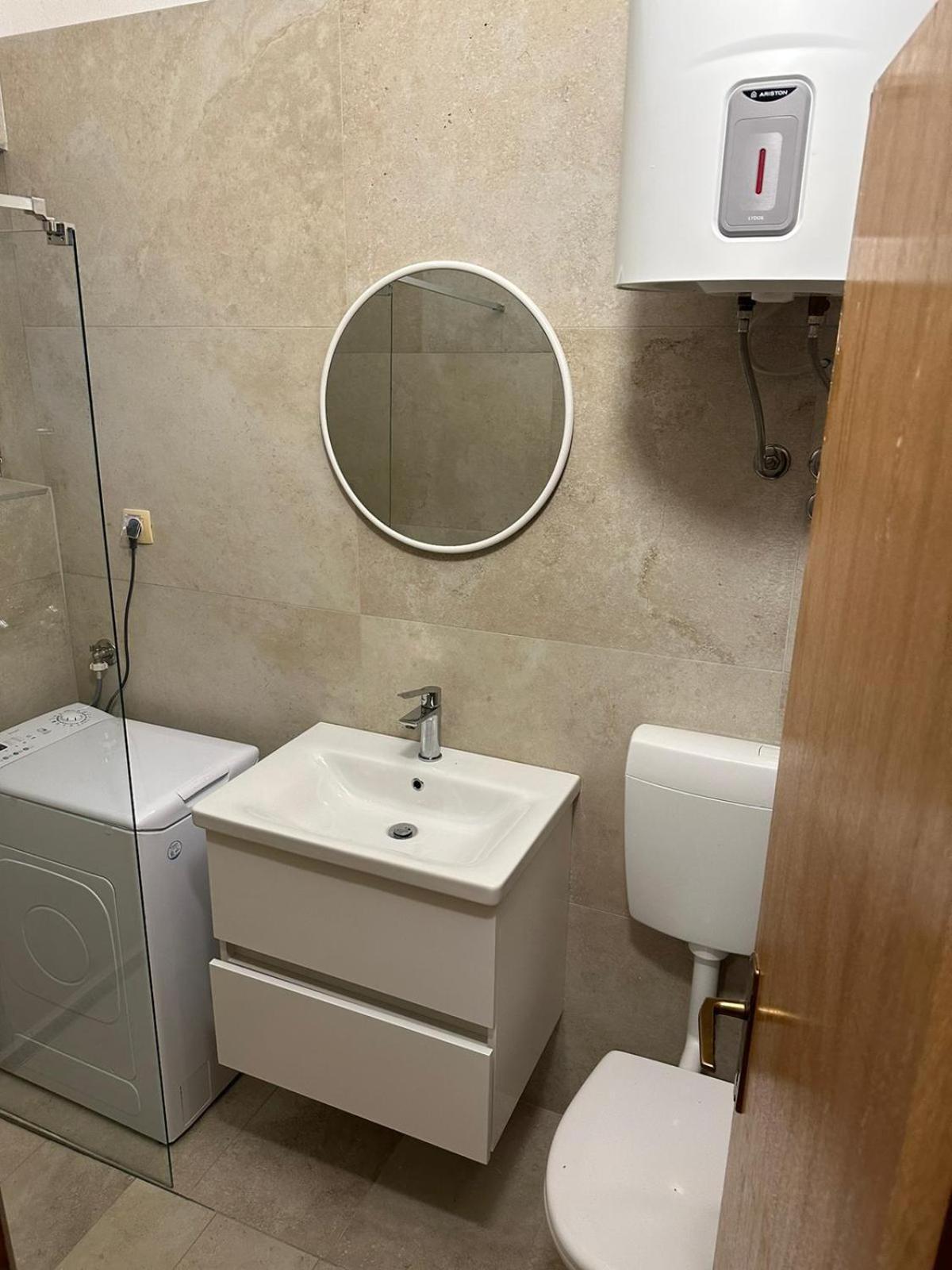 Apartment Bagic Vir Exterior photo